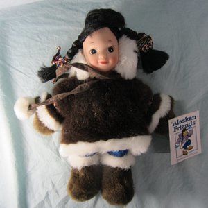 plush alaskan friends inuit native doll NWT (w1775)